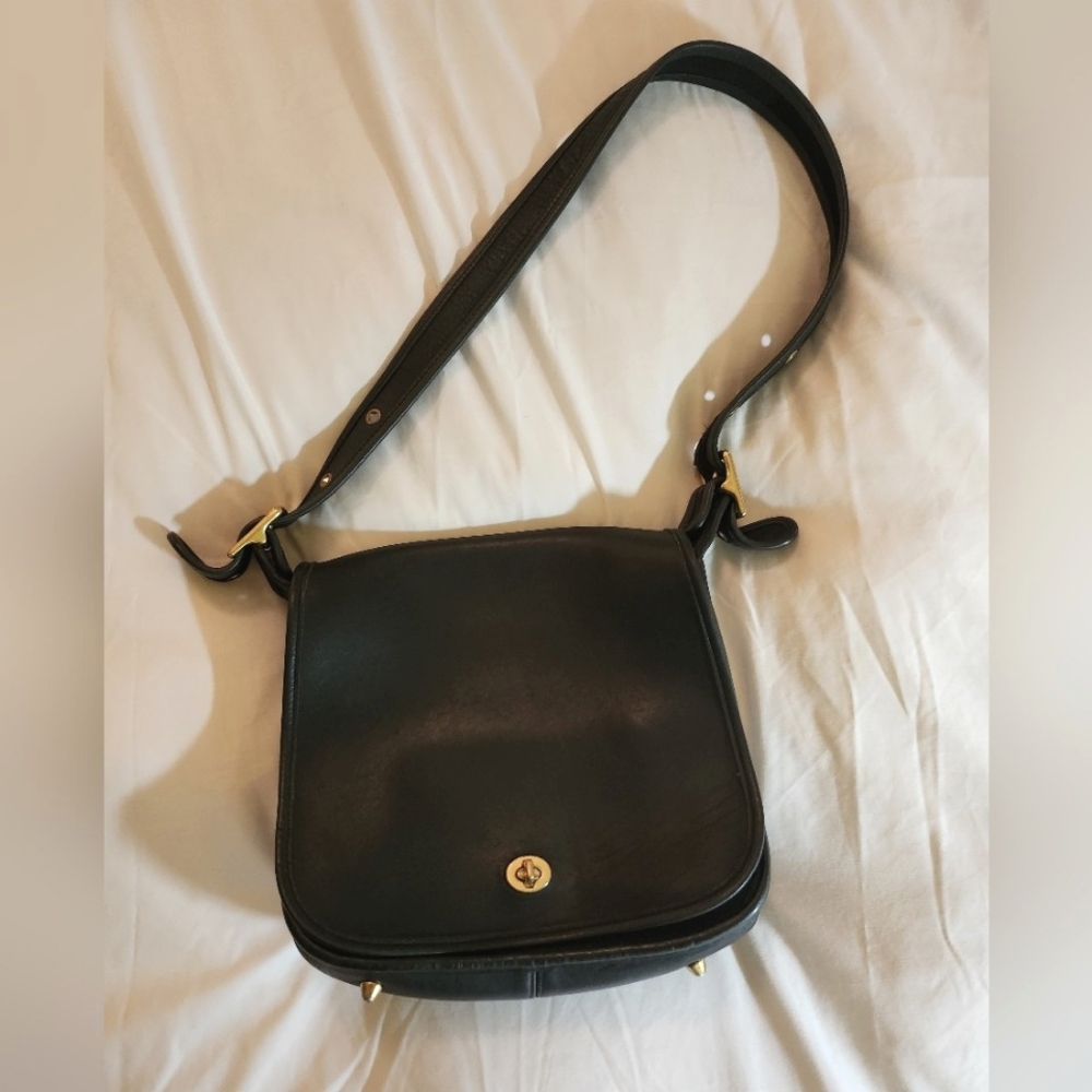 Vintage Coach Purse Black Leather Brass Made in Mexico
